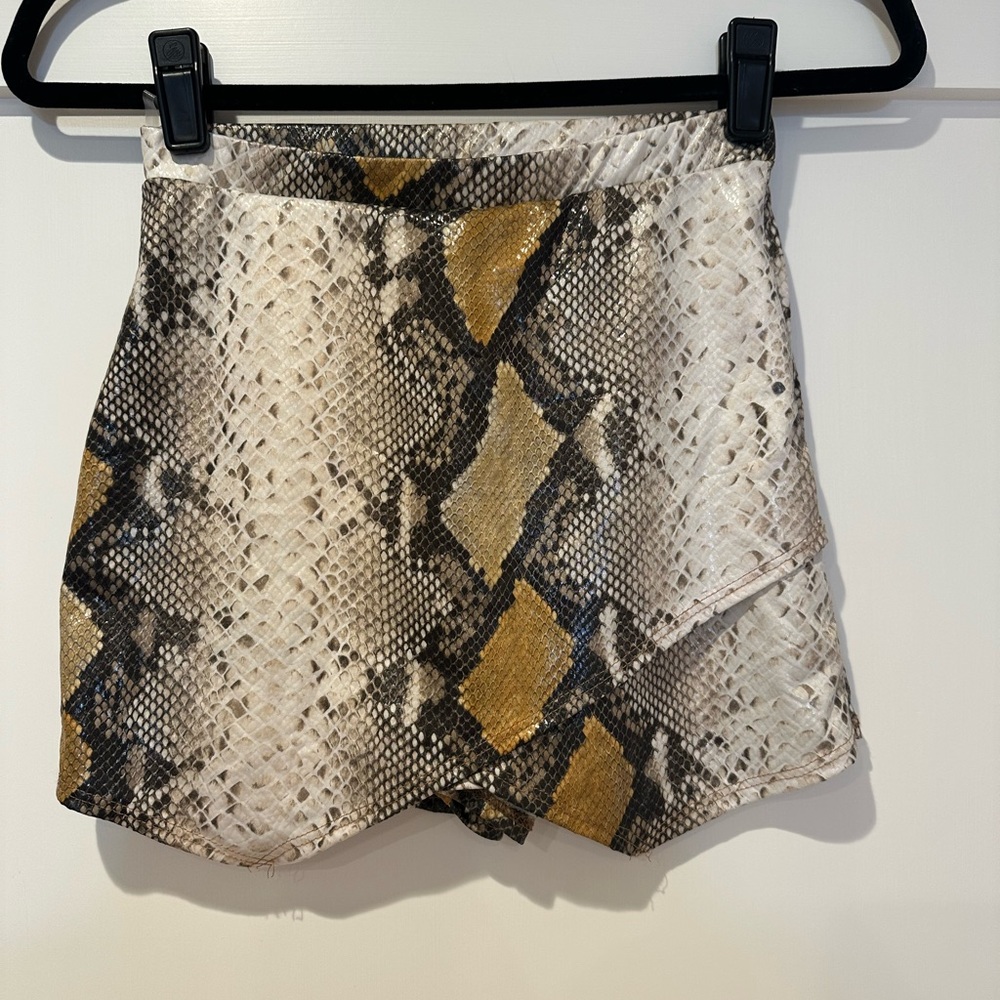 Blue Blush Skort